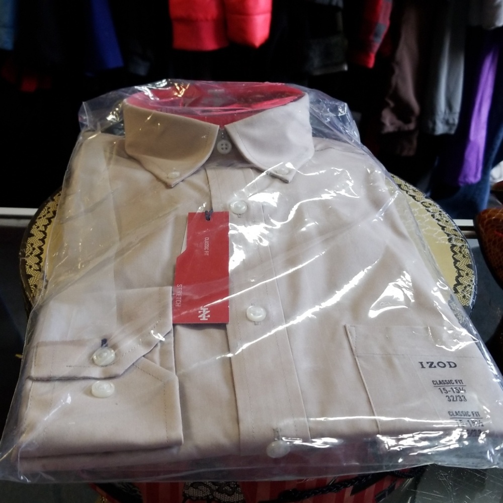 Nwt izod men tan button shirt sz 15-15.5 32/33in - Picture 1 of 5
